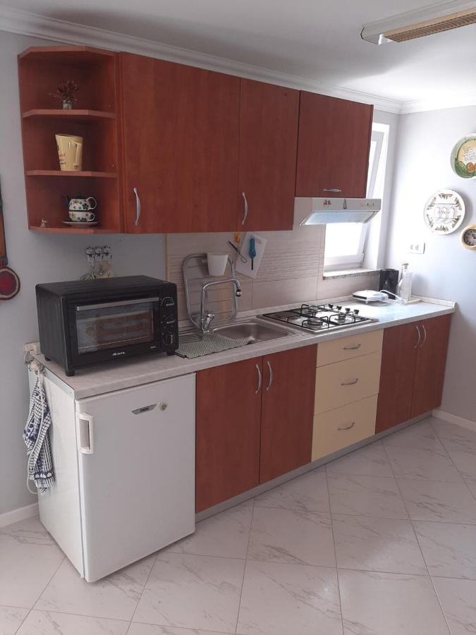 H-Elios Apartment Ловран Екстериор снимка